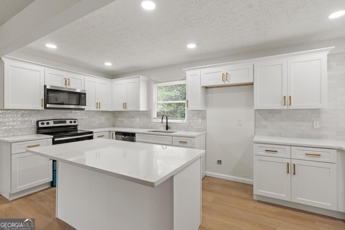 4328 Luxembourg Drive Decatur - Photo 13