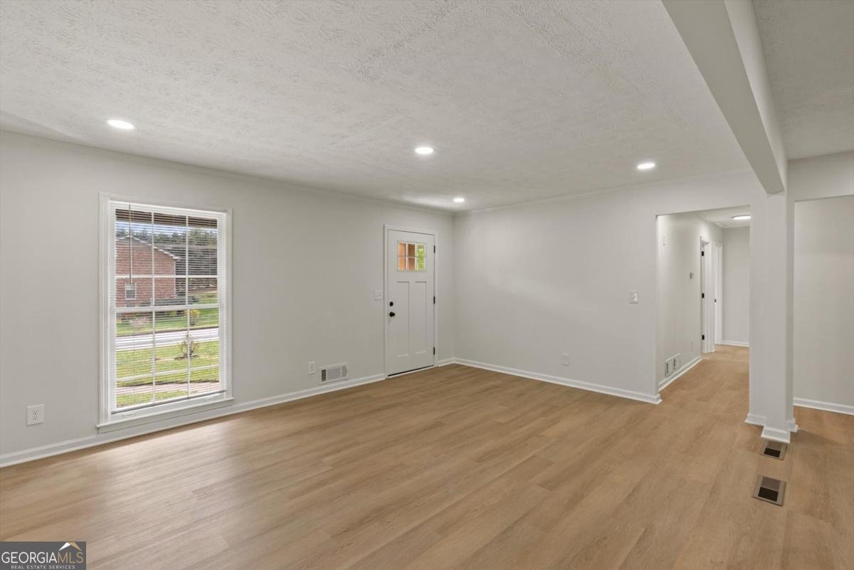 4328 Luxembourg Drive Decatur - Photo 14