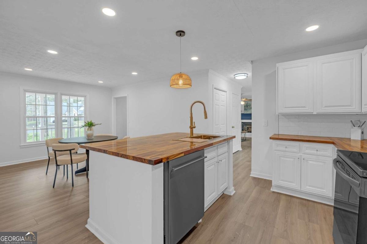 860 Winnbrook Drive Dacula - Photo 10