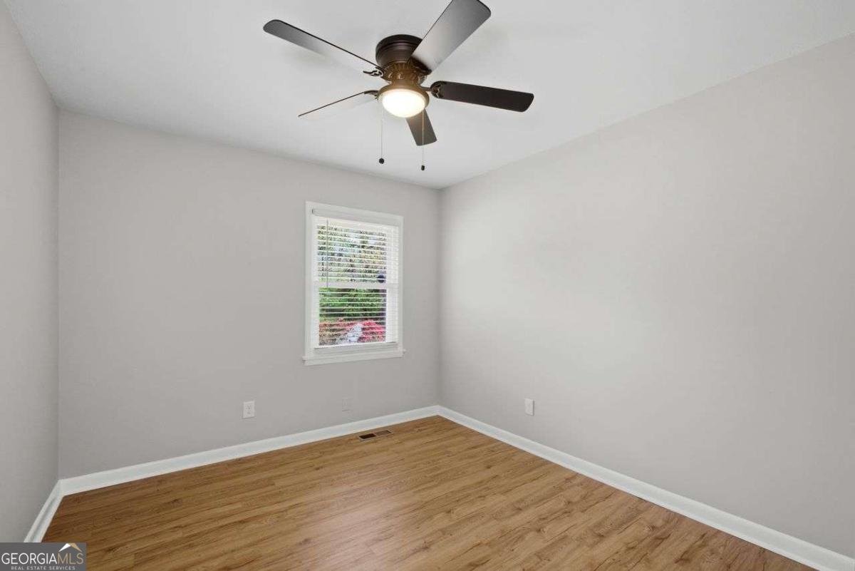 2117 Red Berry Lane Marietta - Photo 19