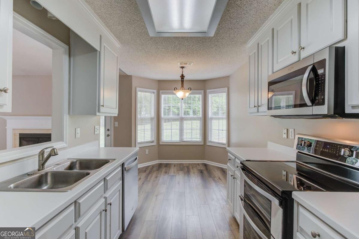 255 Turnberry Lane Winder - Photo 17