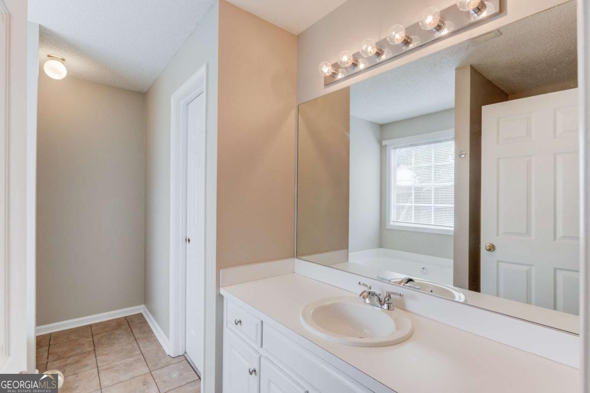 255 Turnberry Lane Winder - Photo 20