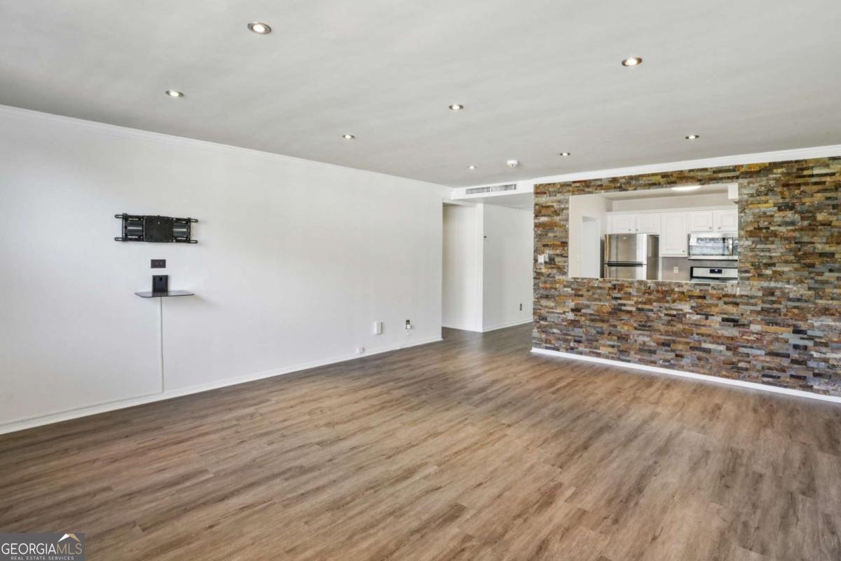 2925 Pharr Court Atlanta - Photo 10