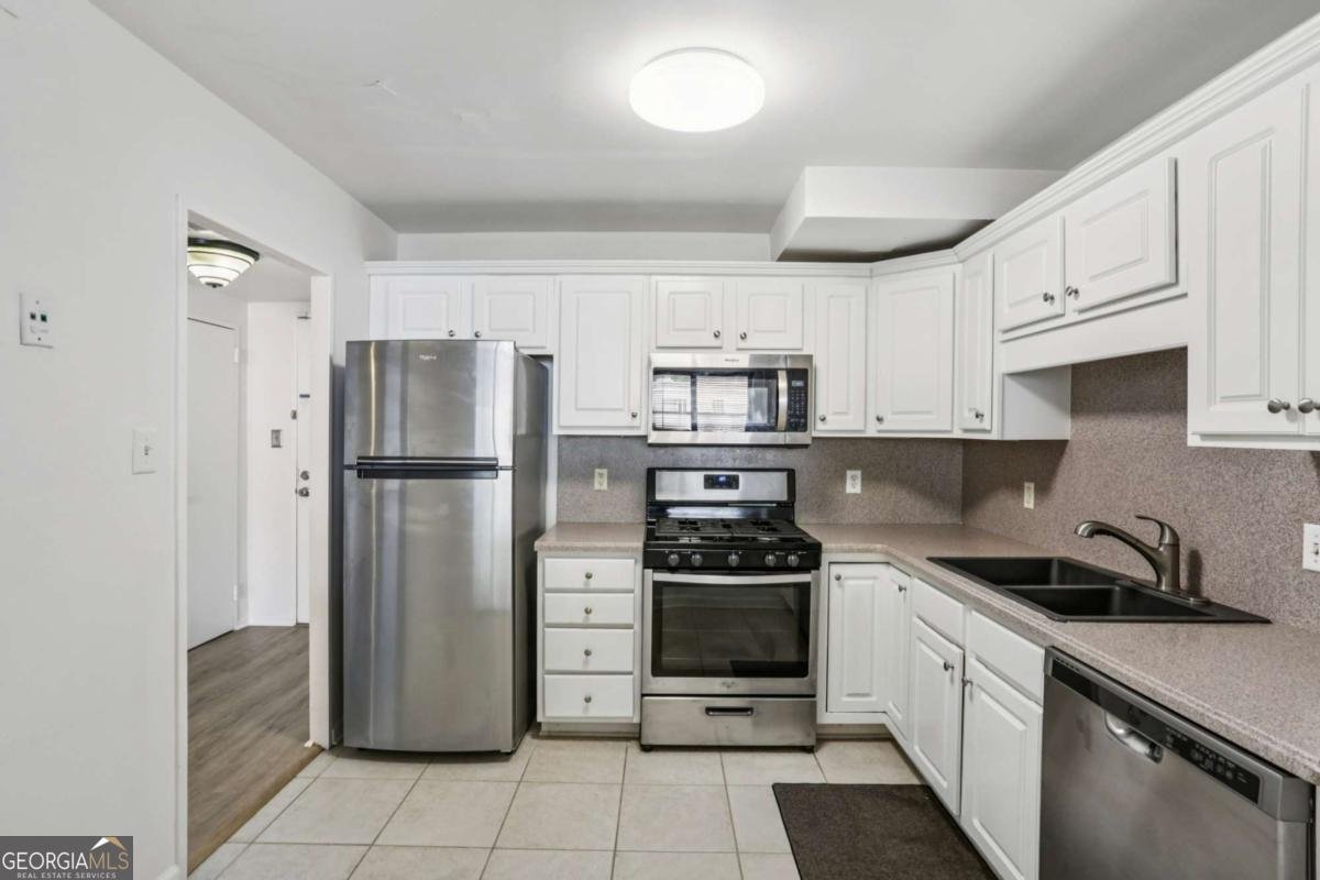 2925 Pharr Court Atlanta - Photo 7