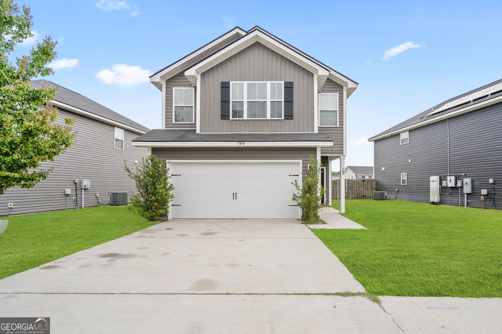 744 Fairview Circle Hinesville - main photo
