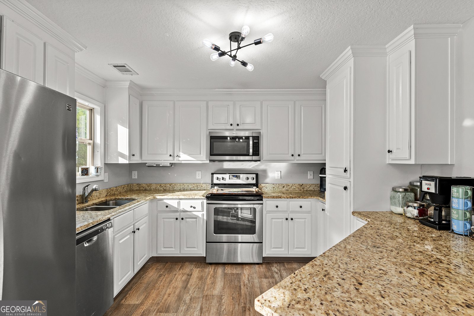 285 Mama B Drive Danielsville - Photo 12