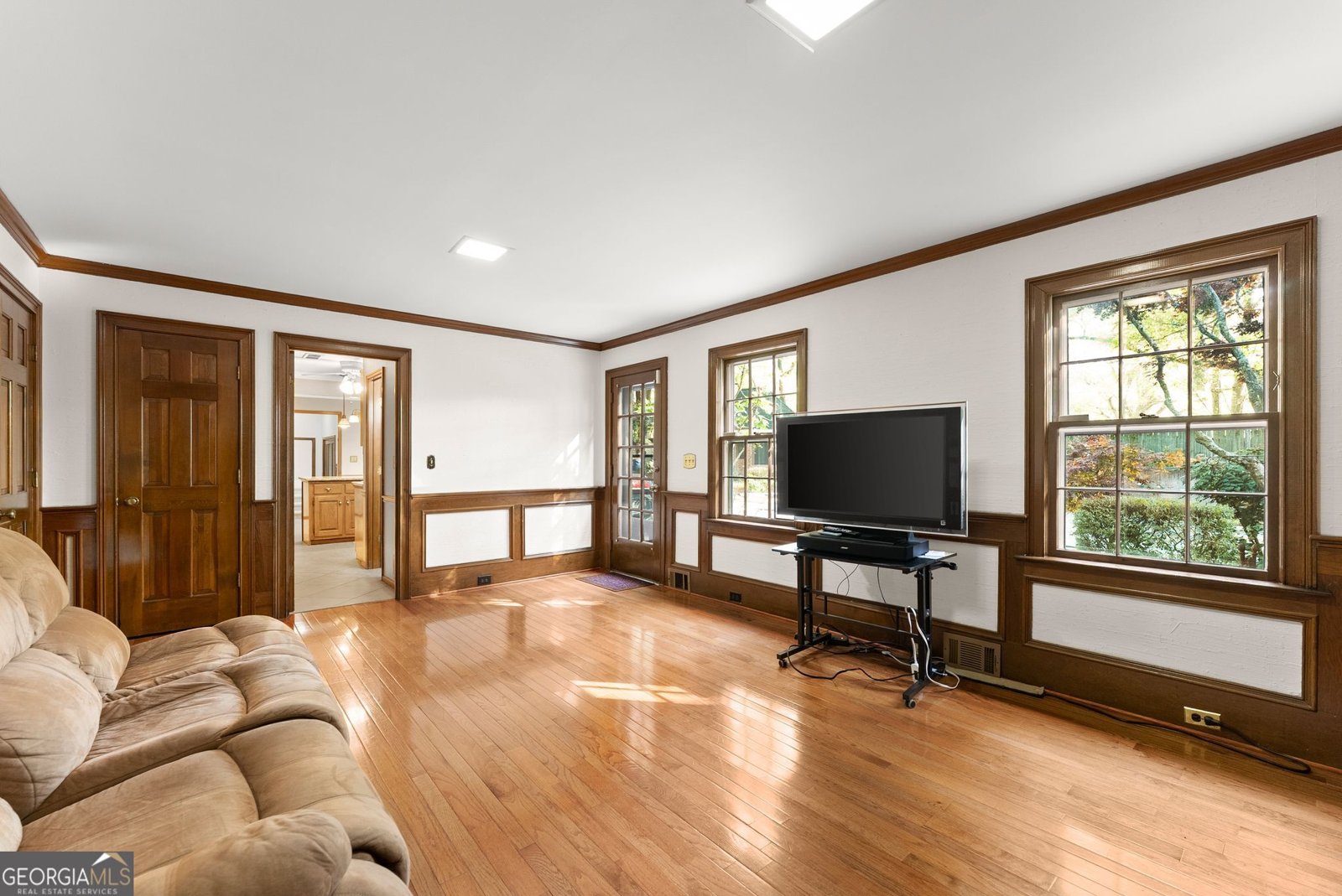 556 Daisy Nash Drive Lilburn - Photo 13