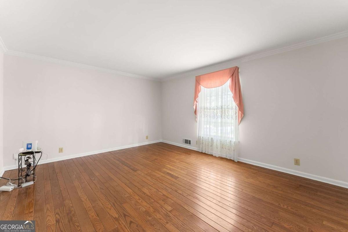 556 Daisy Nash Drive Lilburn - Photo 15