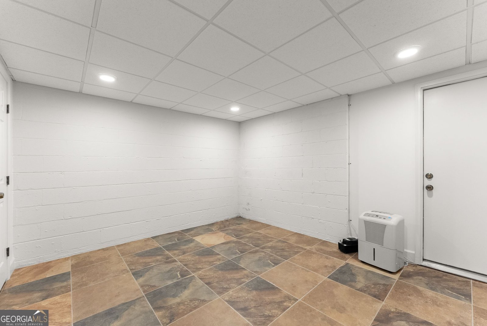 556 Daisy Nash Drive Lilburn - Photo 35