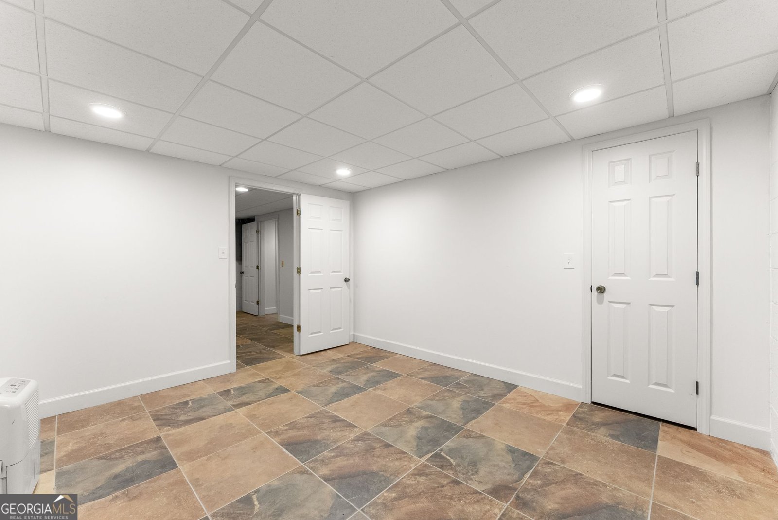 556 Daisy Nash Drive Lilburn - Photo 36