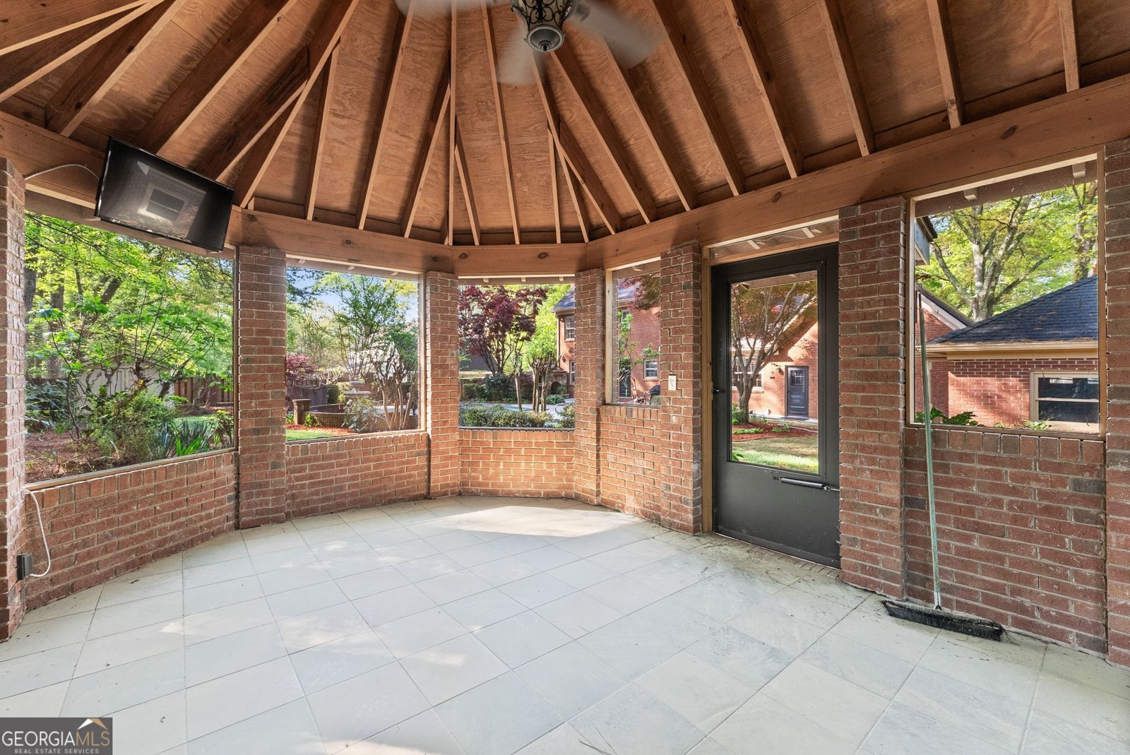 556 Daisy Nash Drive Lilburn - Photo 45