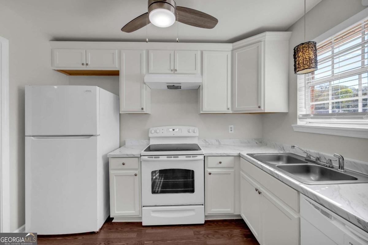 1688 Prince Avenue Athens - Photo 10