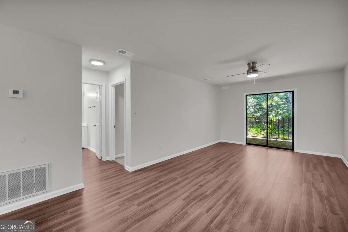 1688 Prince Avenue Athens - Photo 13