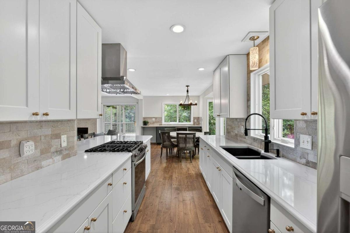 1069 Cliffridge Court Marietta - Photo 12