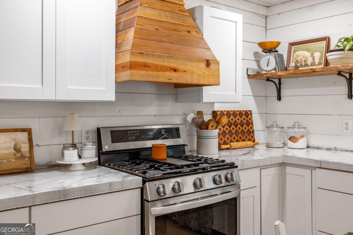 385 Amys Road Clarkesville - Photo 16