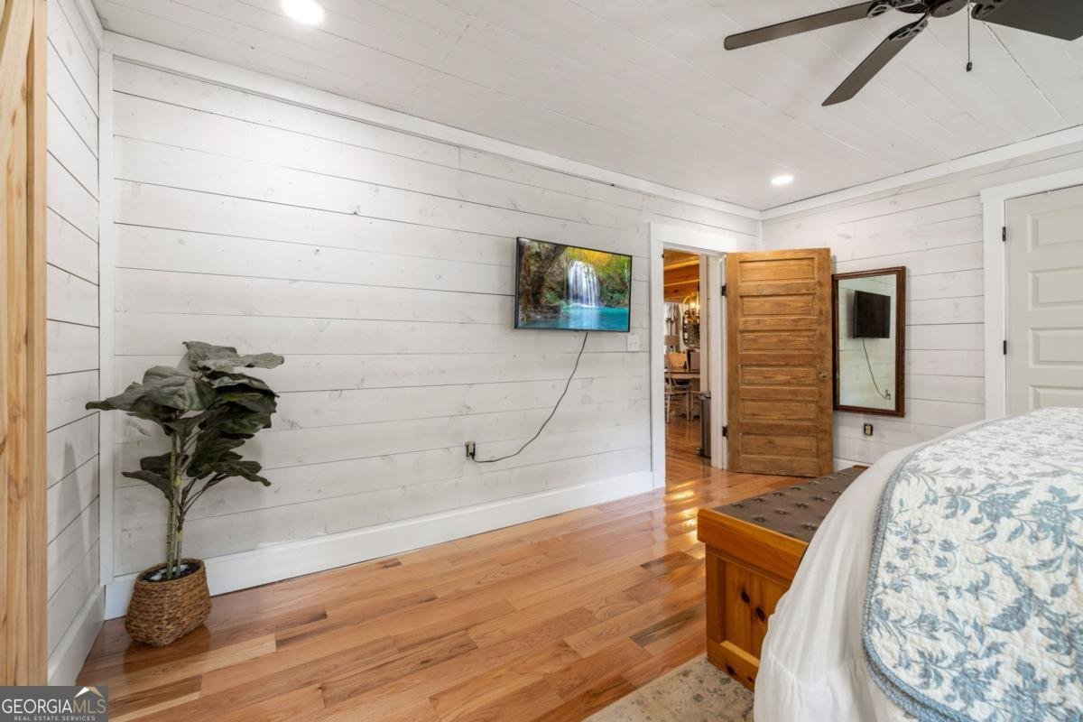 385 Amys Road Clarkesville - Photo 18