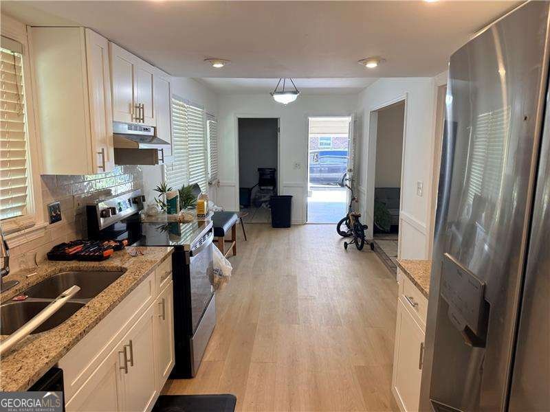 4450 Abingdon Drive Stone Mountain - Photo 13