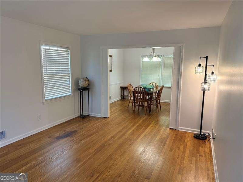 4450 Abingdon Drive Stone Mountain - Photo 9