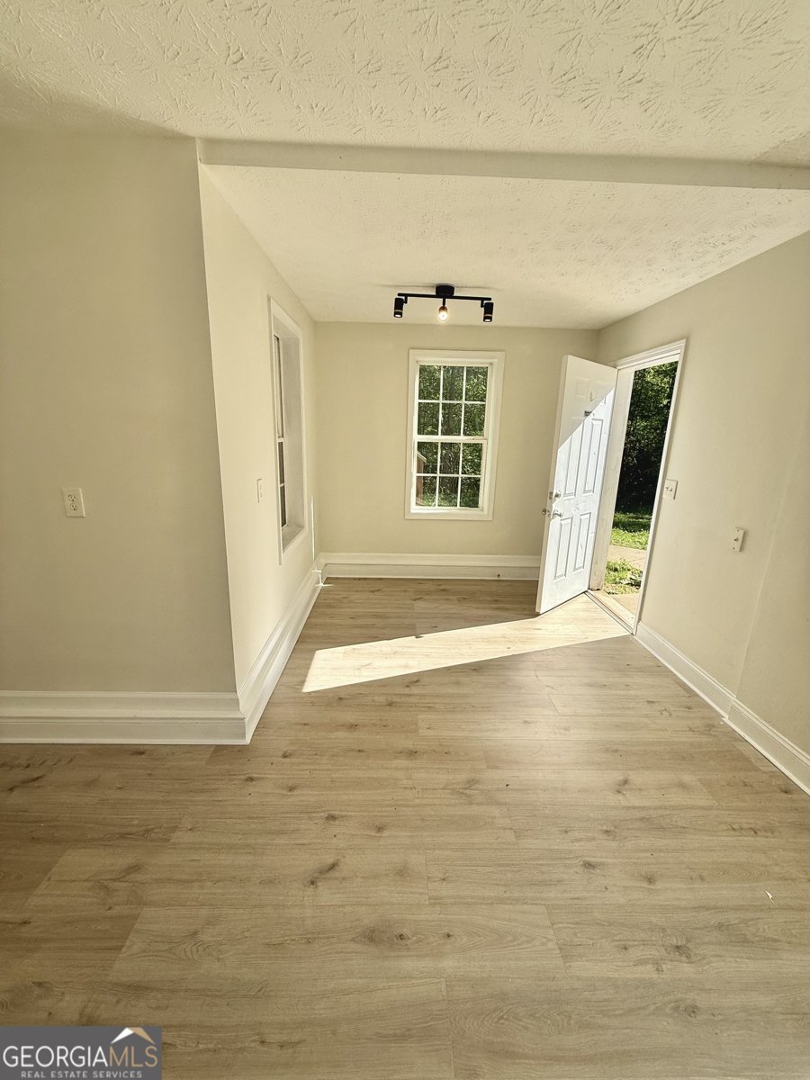 1127 Meadowview Drive Jackson - Photo 9