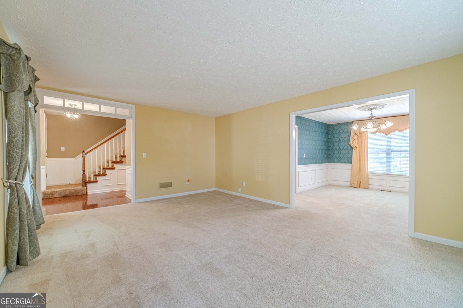 1545 Summit Pond Circle Loganville - Photo 8