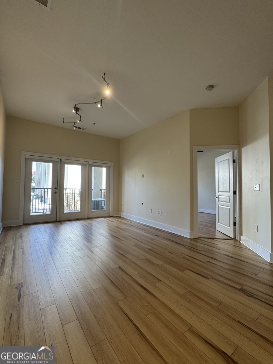 799 Hammond Drive Atlanta - Photo 10