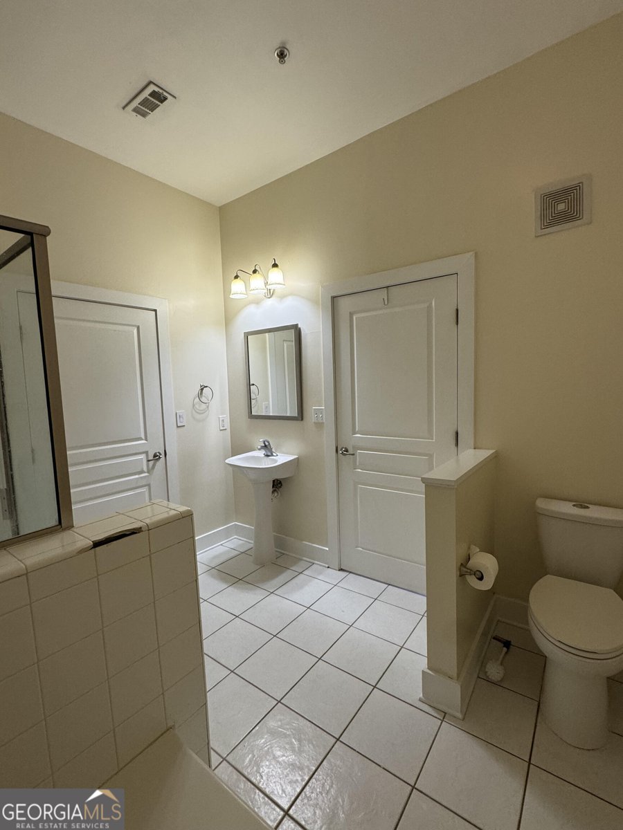 799 Hammond Drive Atlanta - Photo 12