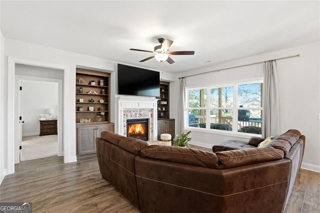 449 Banff Drive Winder - Photo 6