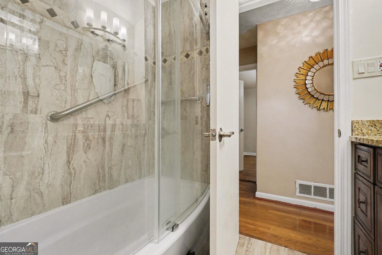 2429 Woodhill Lane Atlanta - Photo 19