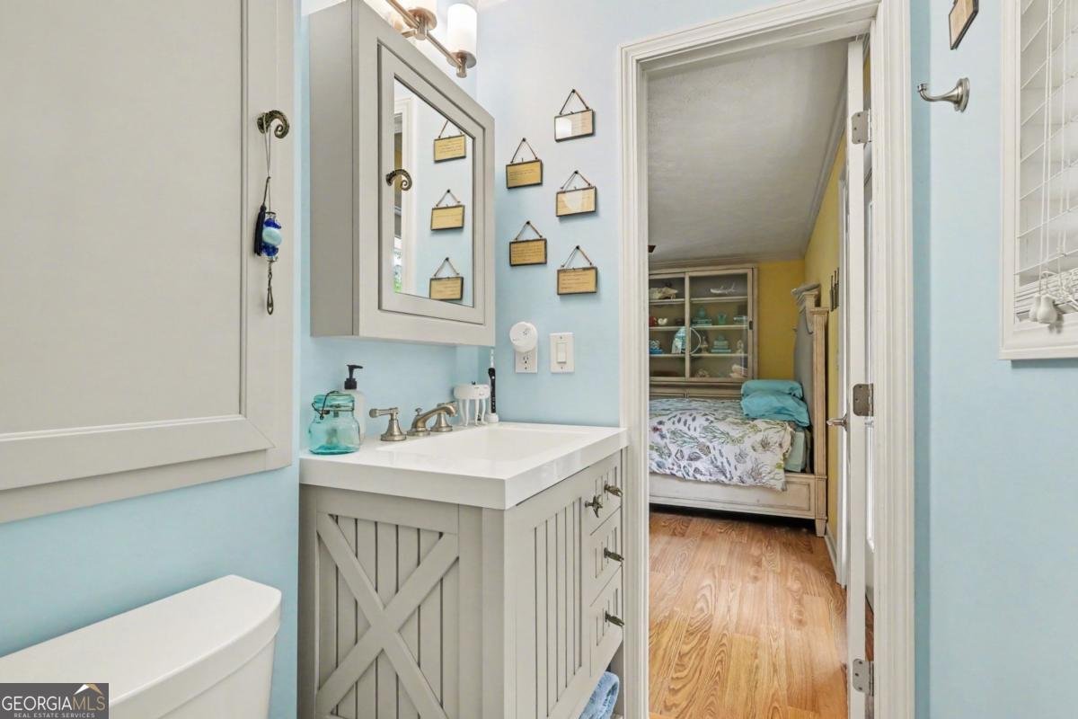 4191 Whispering Forest Court Lilburn - Photo 14