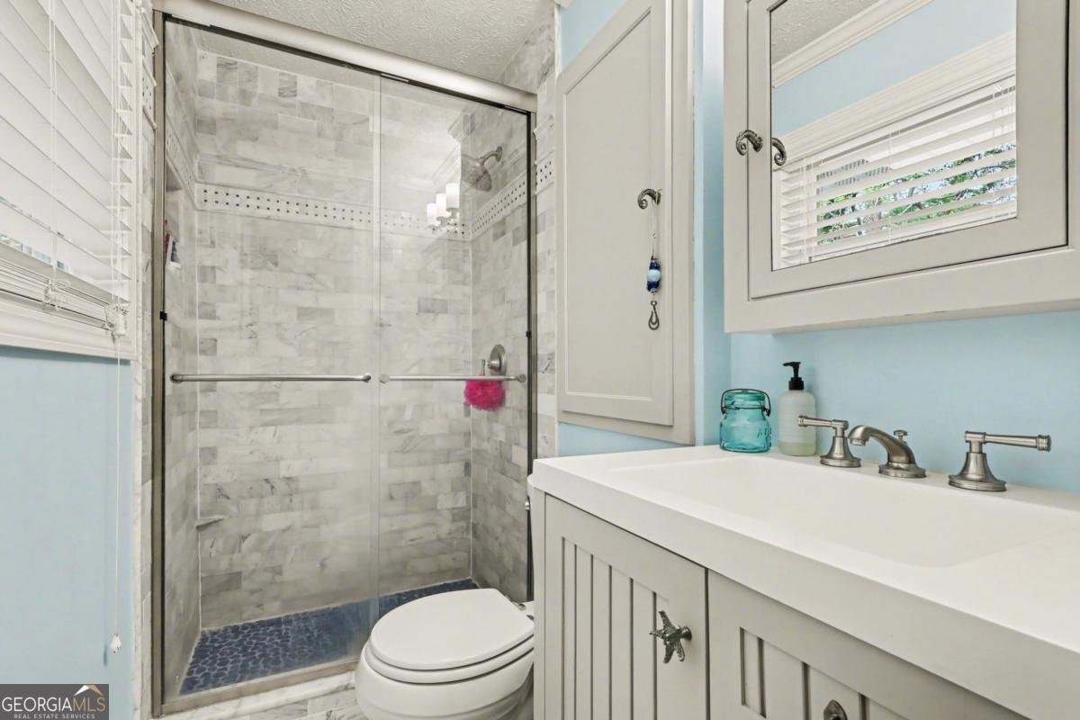 4191 Whispering Forest Court Lilburn - Photo 15