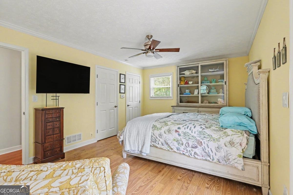 4191 Whispering Forest Court Lilburn - Photo 16