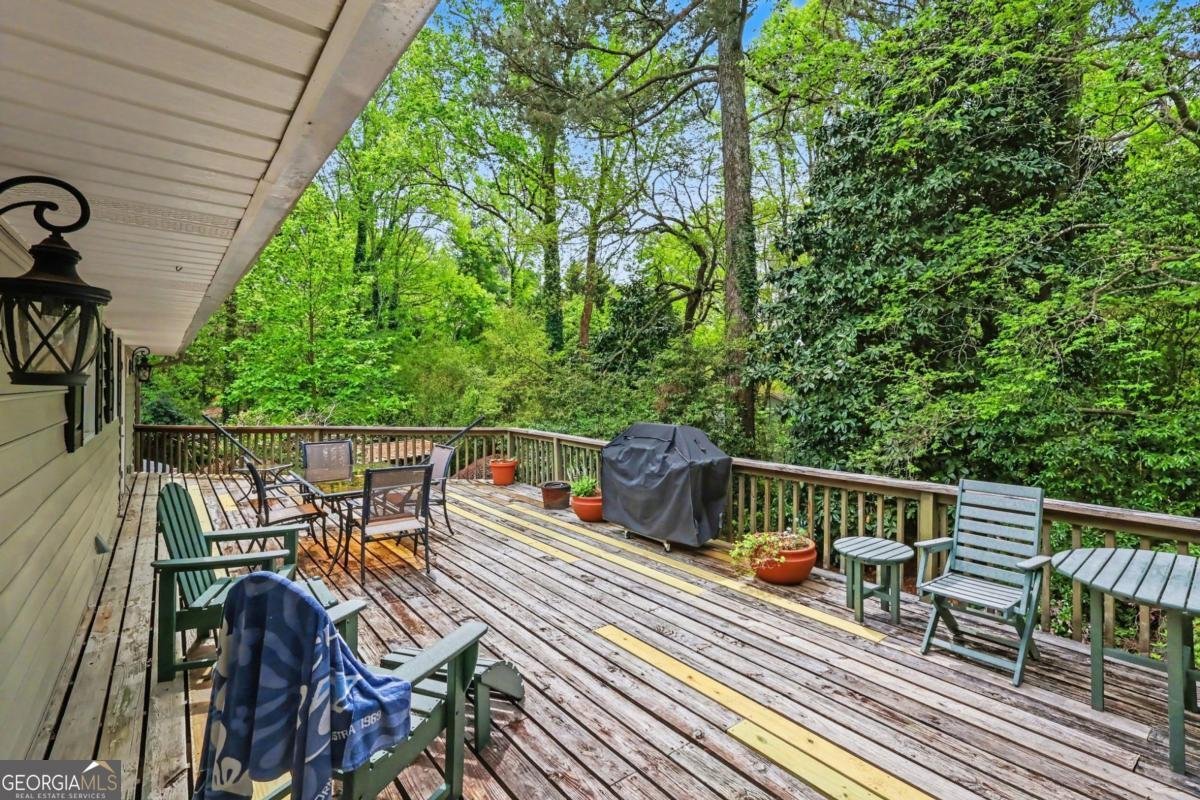 4191 Whispering Forest Court Lilburn - Photo 31