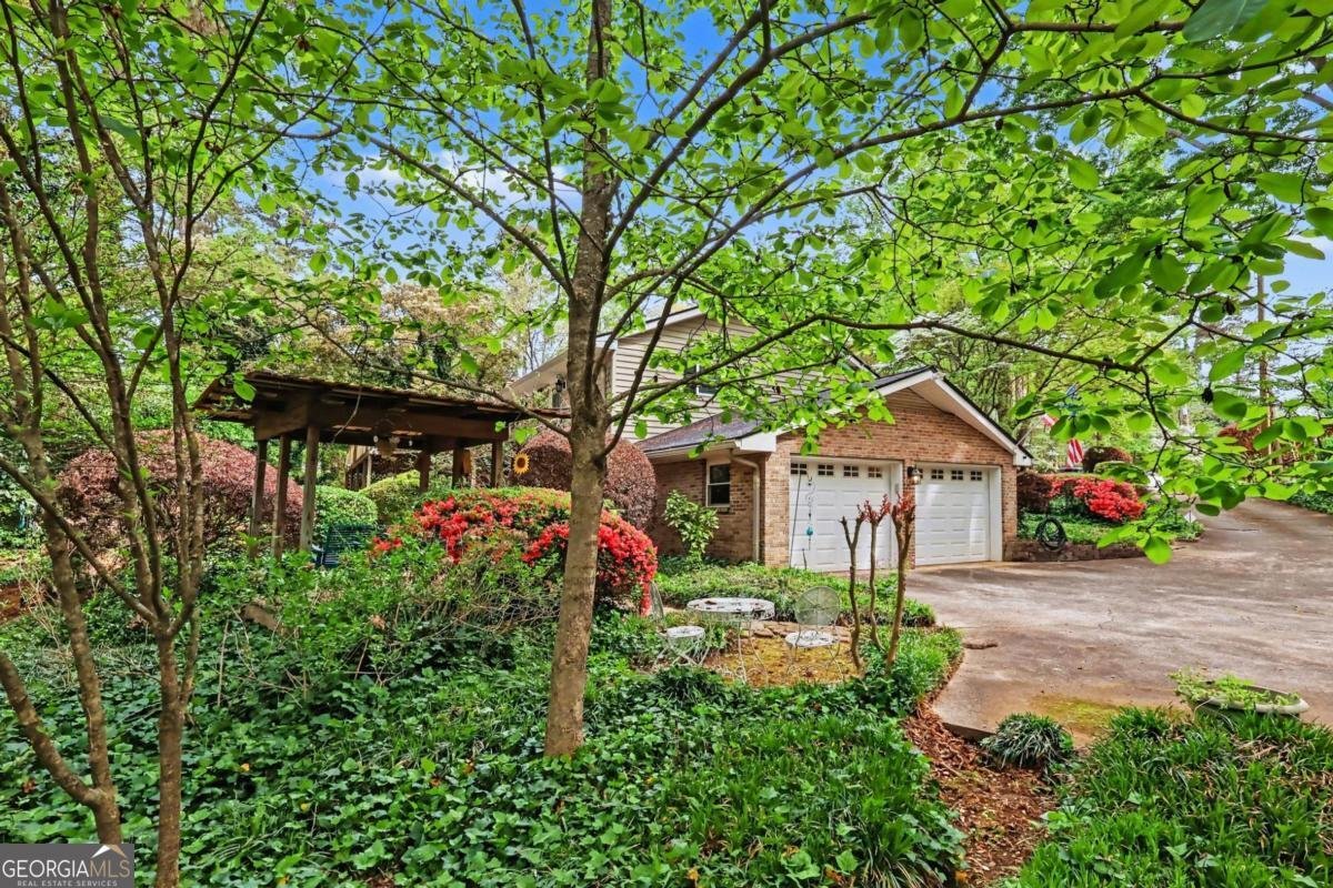 4191 Whispering Forest Court Lilburn - Photo 32