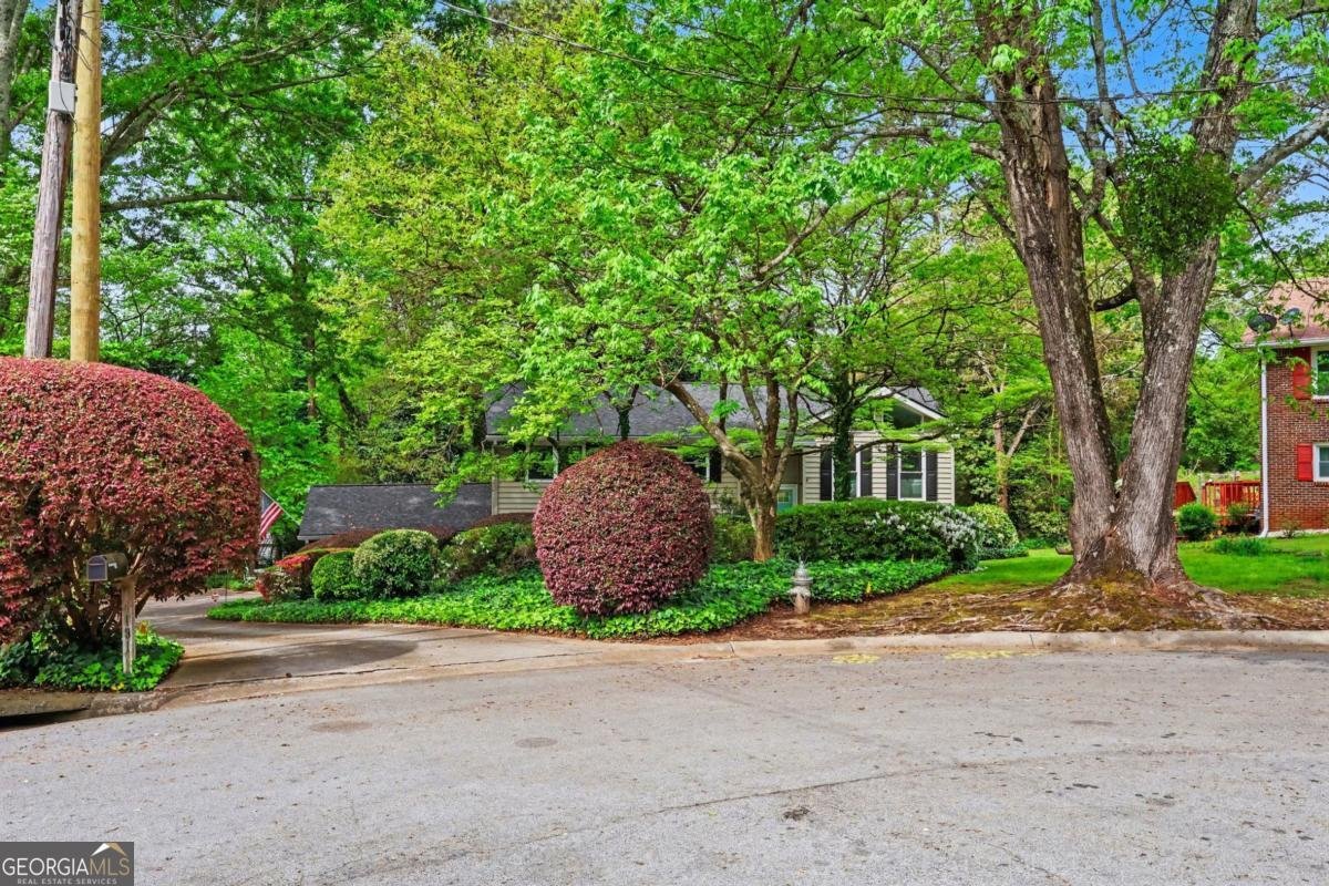 4191 Whispering Forest Court Lilburn - Photo 33