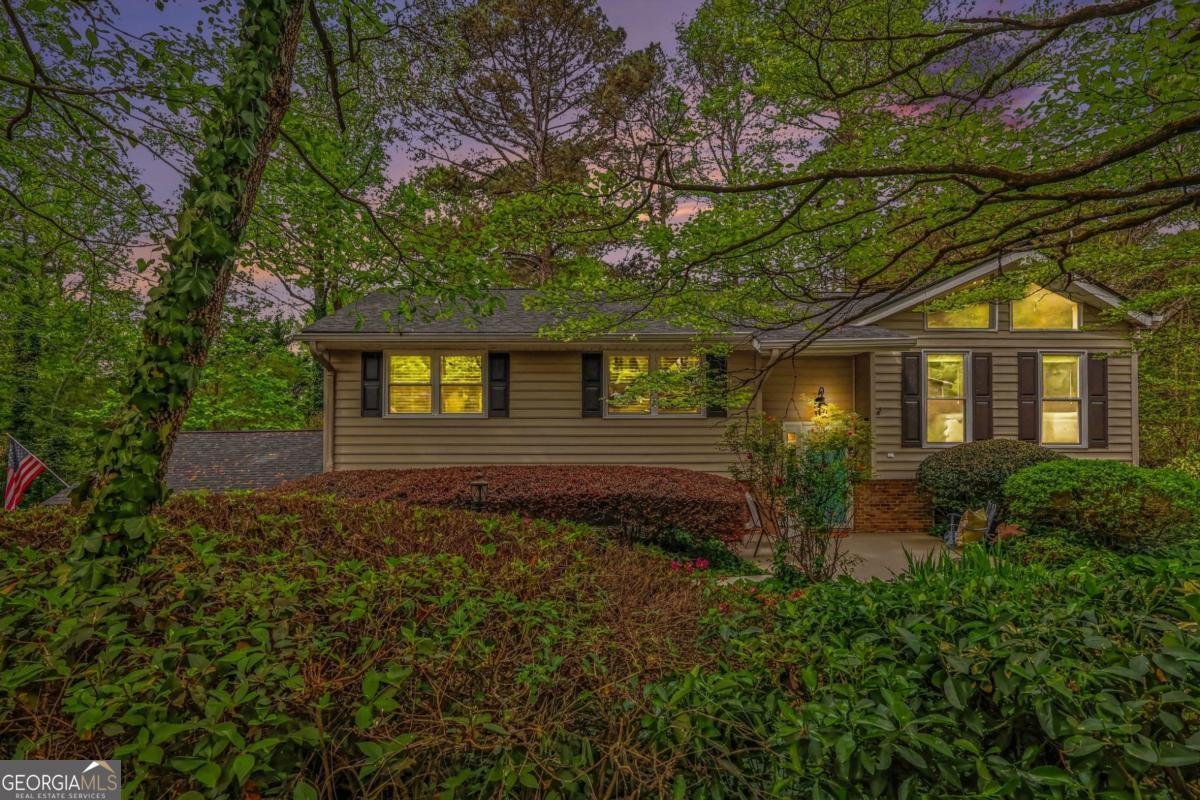 4191 Whispering Forest Court Lilburn - Photo 42