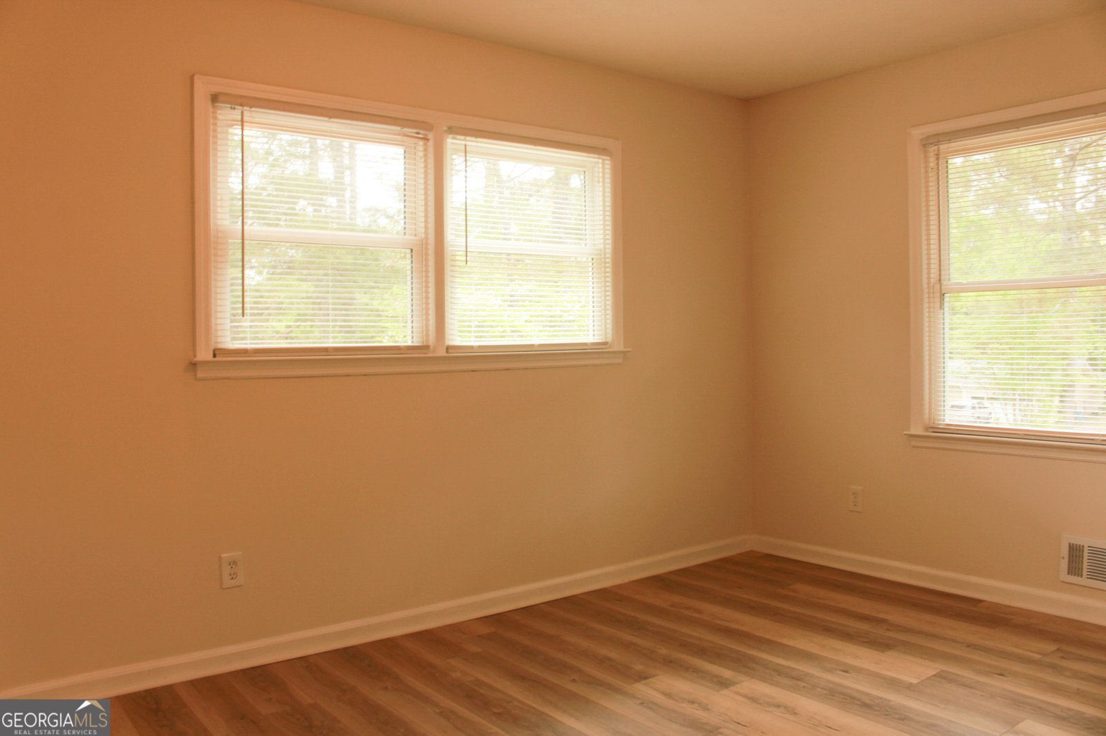 2230 SW ROLLING ACRES CT Conyers - Photo 17