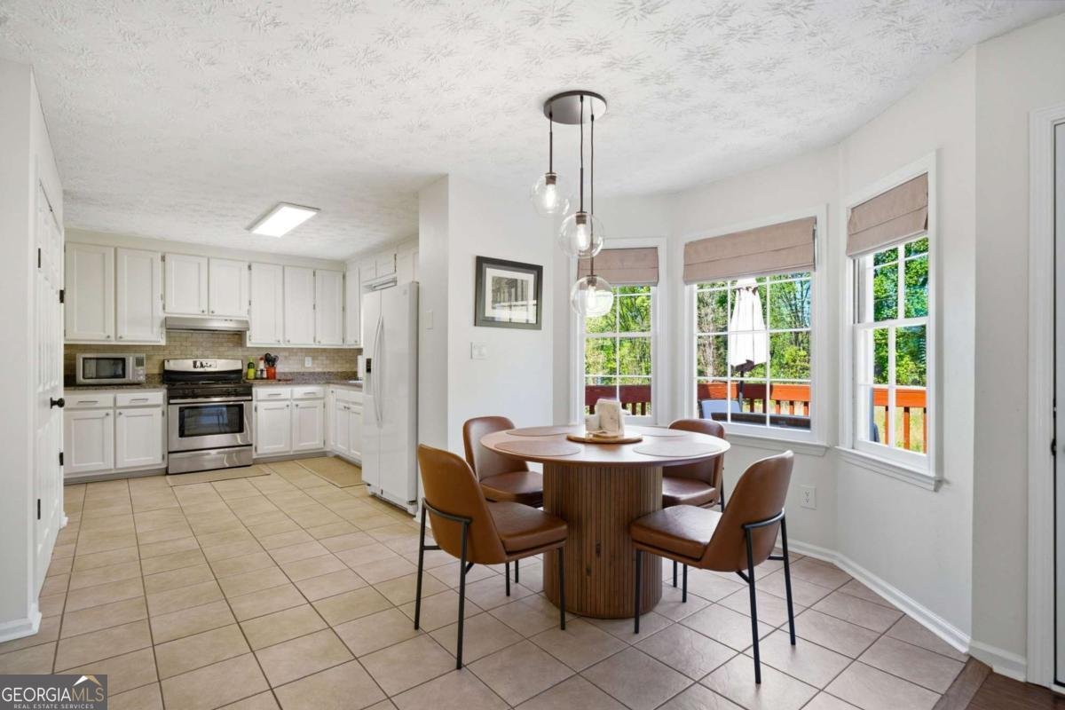 3366 Woodlaurel Drive Snellville - Photo 9