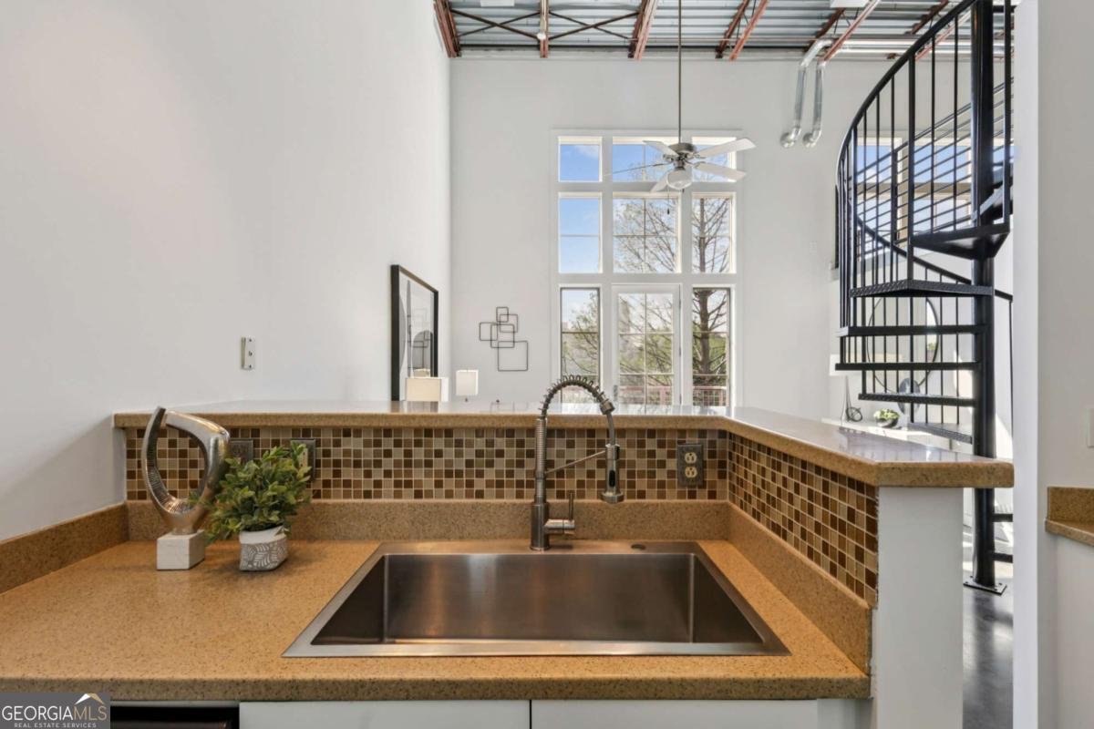 572 Edgewood Avenue Atlanta - Photo 9