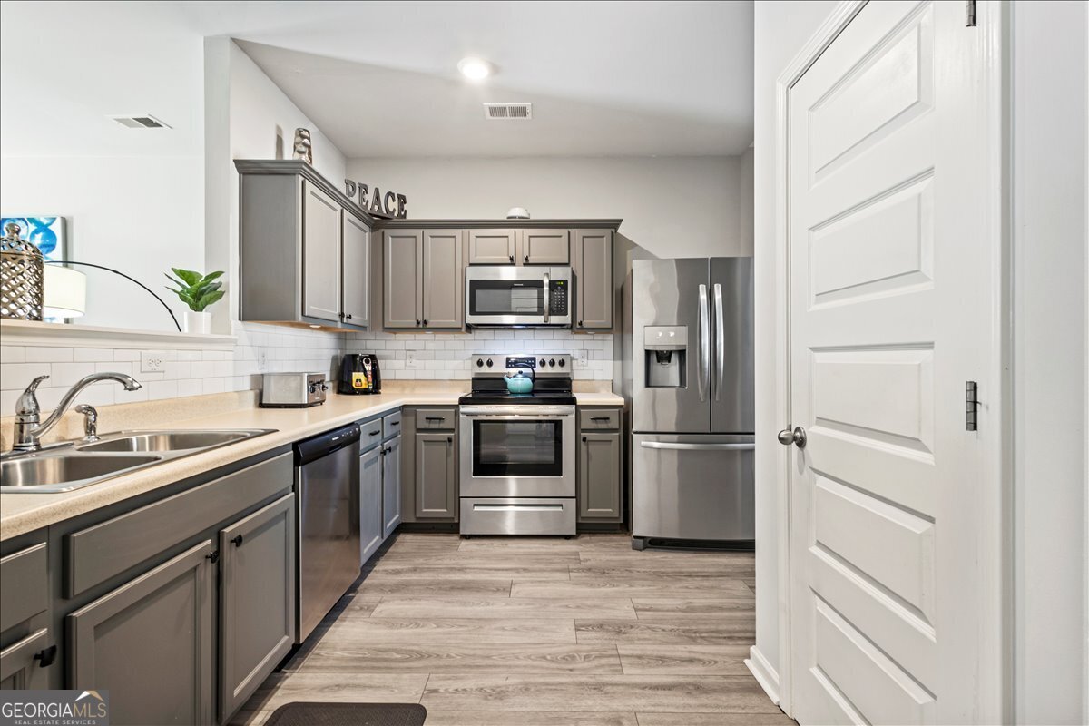 2641 Parrish Court Lithonia - Photo 9