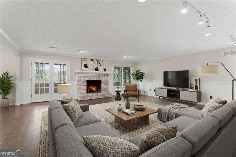 1410 Dallas Circle Marietta - Photo 1