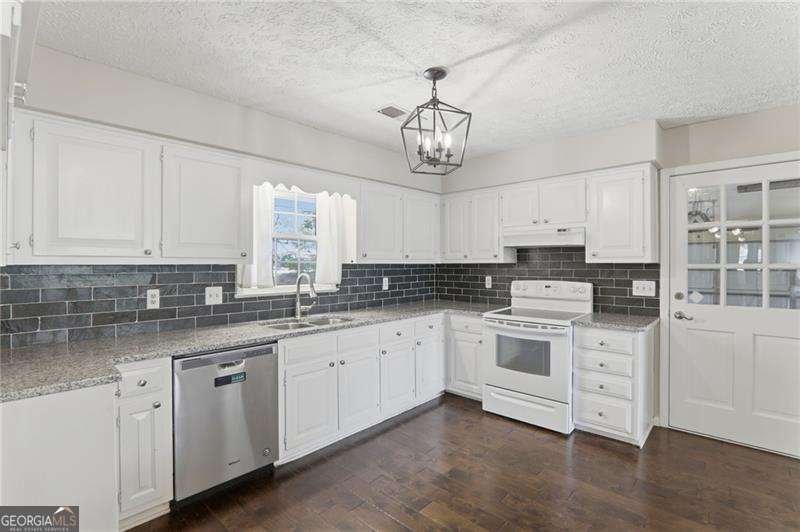 1410 Dallas Circle Marietta - Photo 16