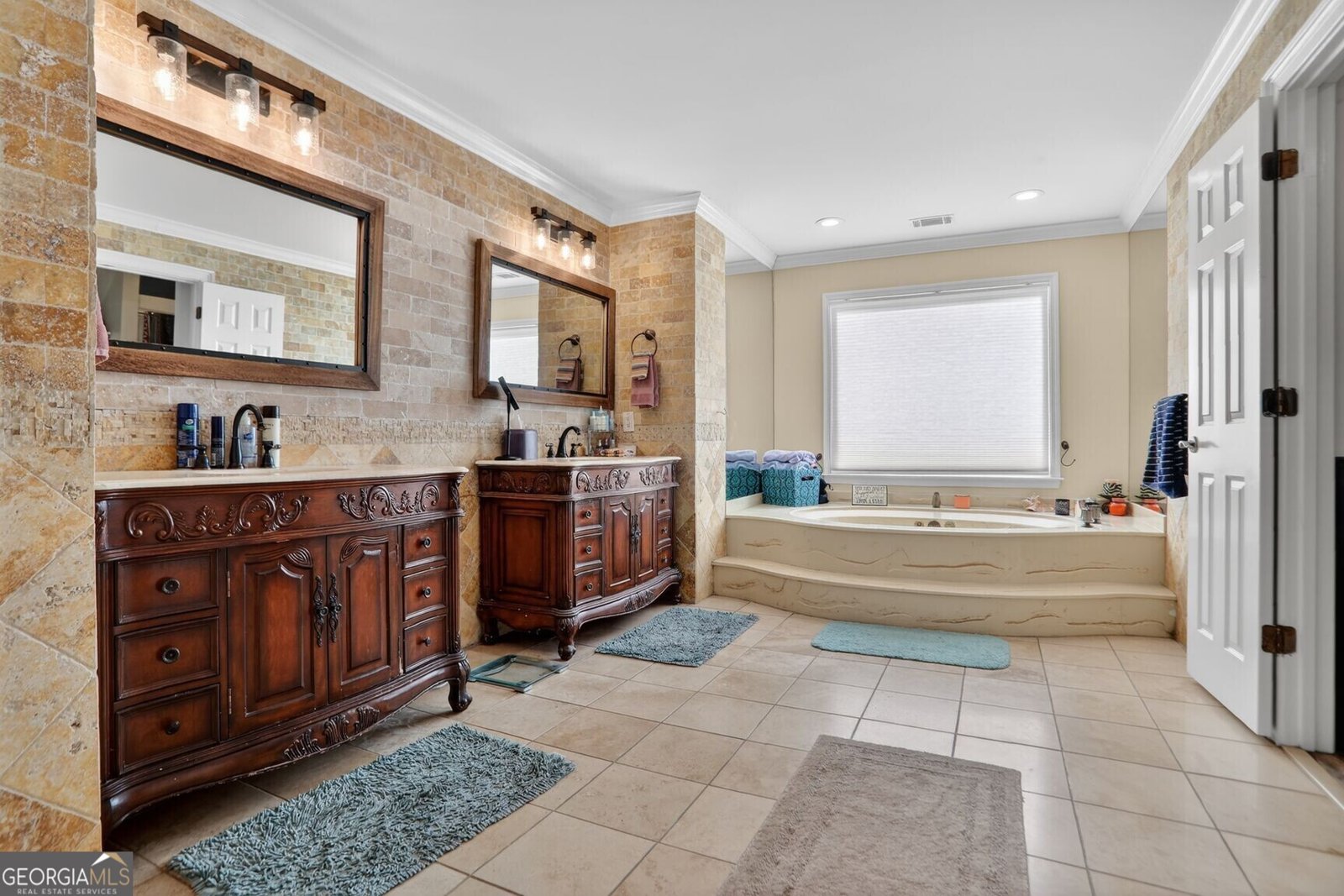 6243 Shoreview Circle Flowery Branch - Photo 16
