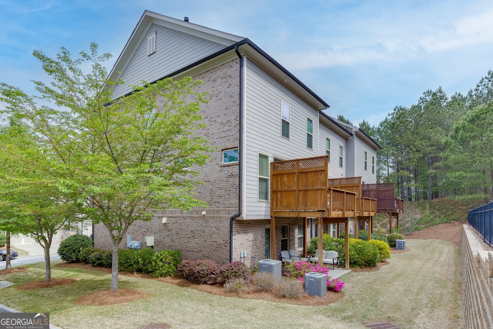 1422 Wisteria Wall Drive Suwanee - Photo 35