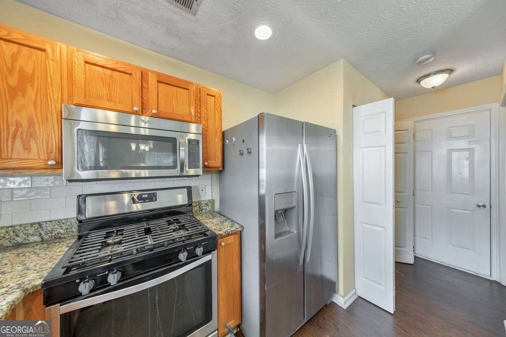 144 Windcroft Court Acworth - Photo 10