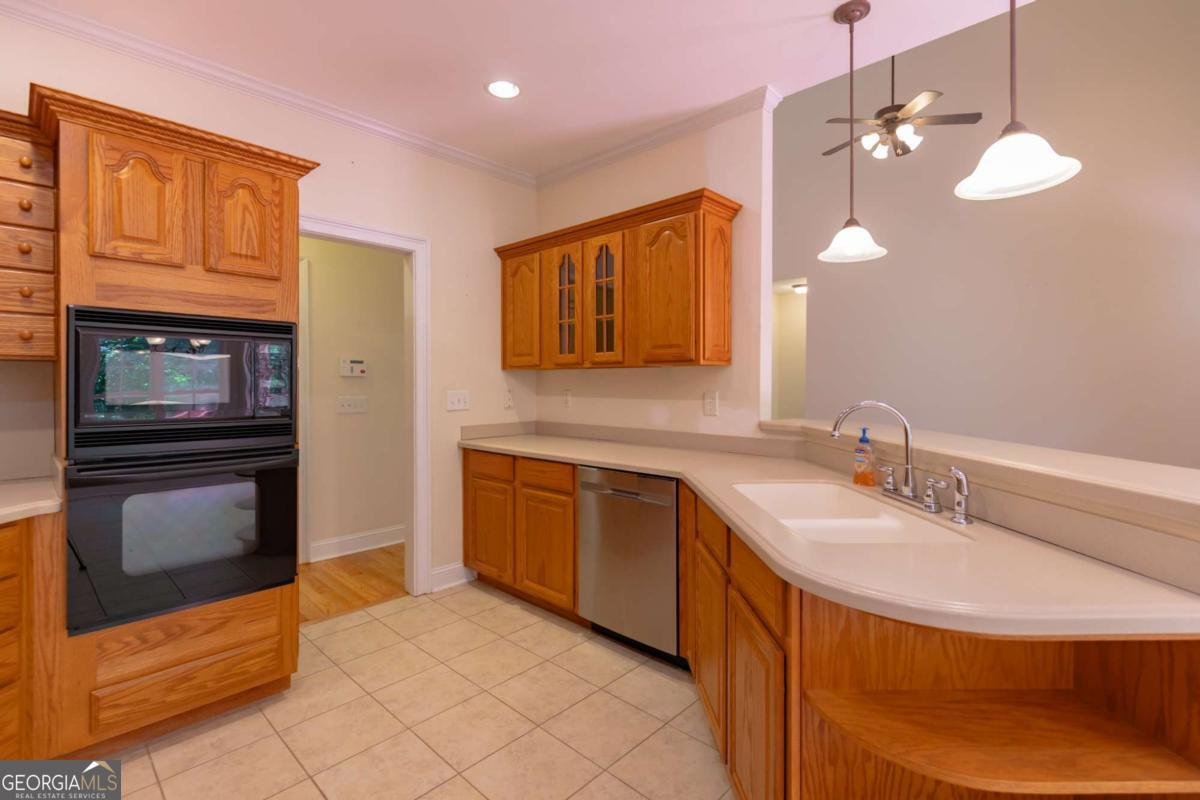 5581 Fox Glove Court Douglasville - Photo 23