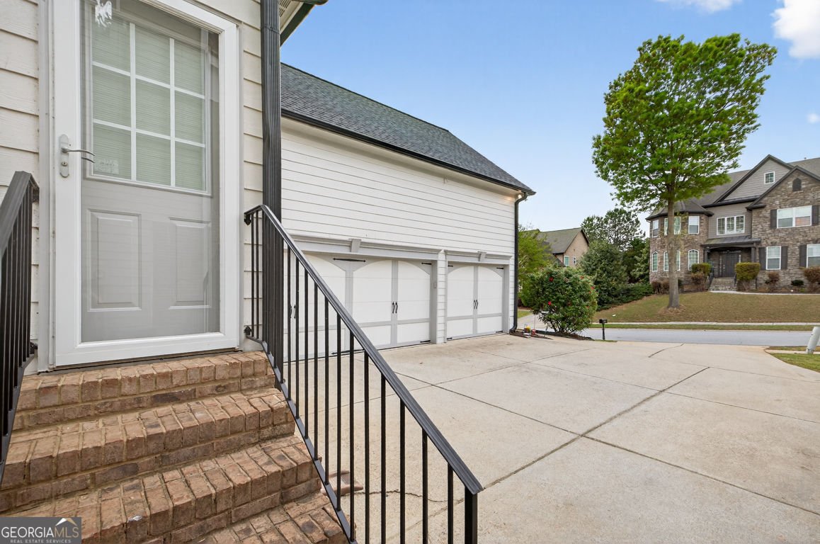 2409 Fisk Falls Drive Braselton - Photo 9