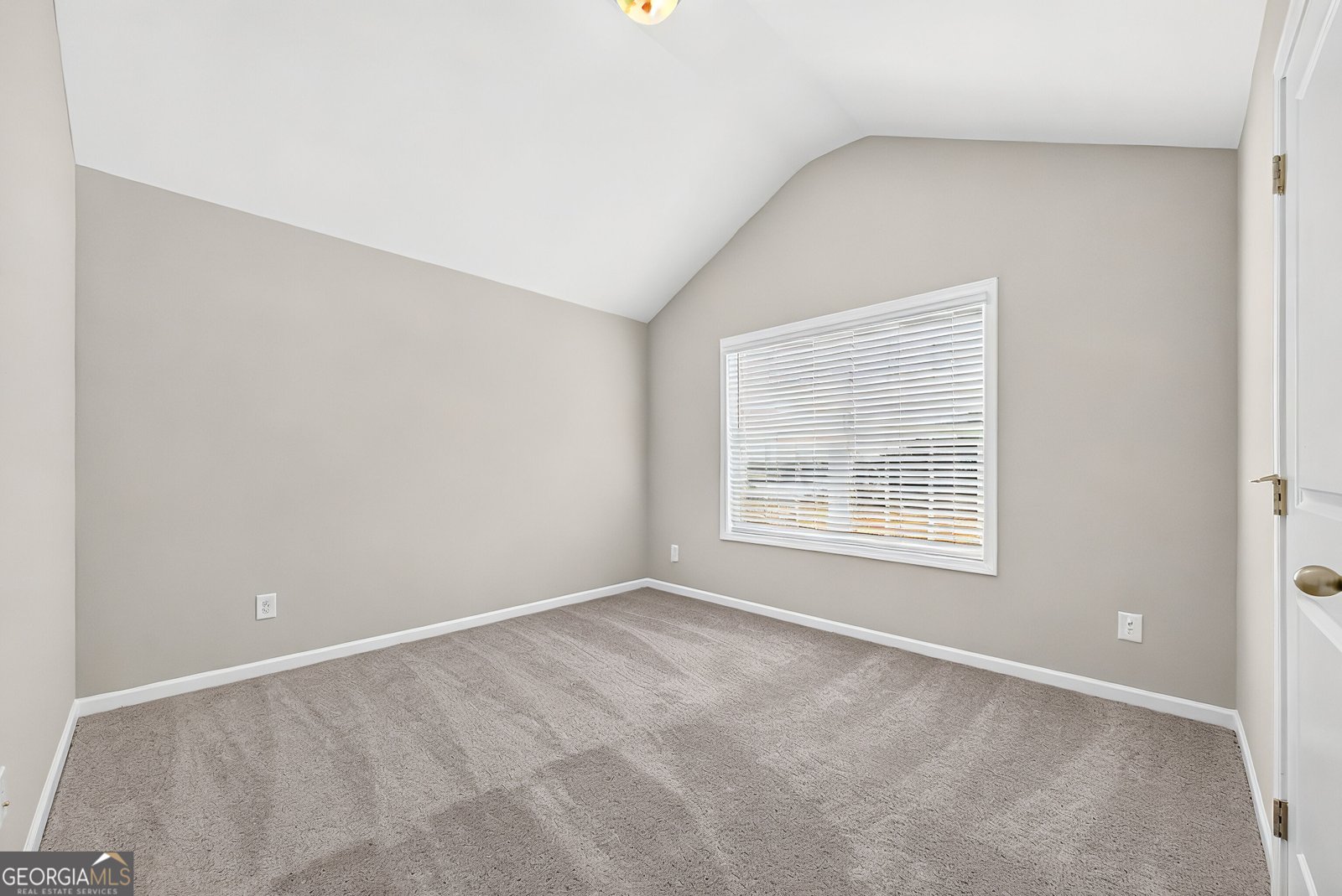 432 Lakeview Way LaGrange - Photo 13