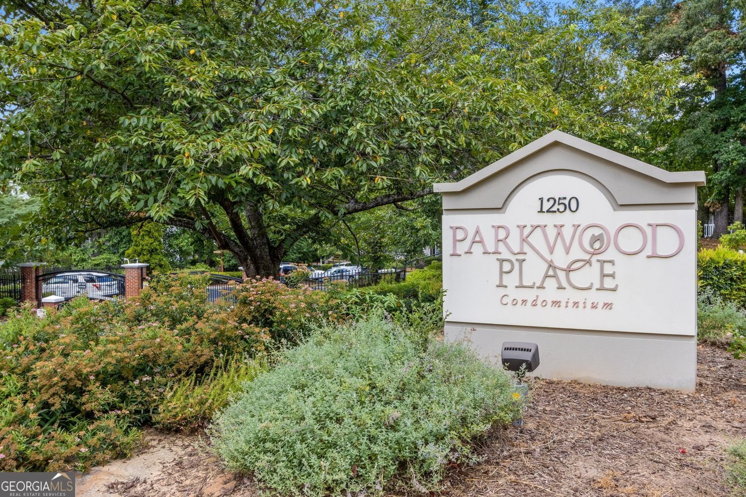 1250 Parkwood Circle Atlanta - Photo 35