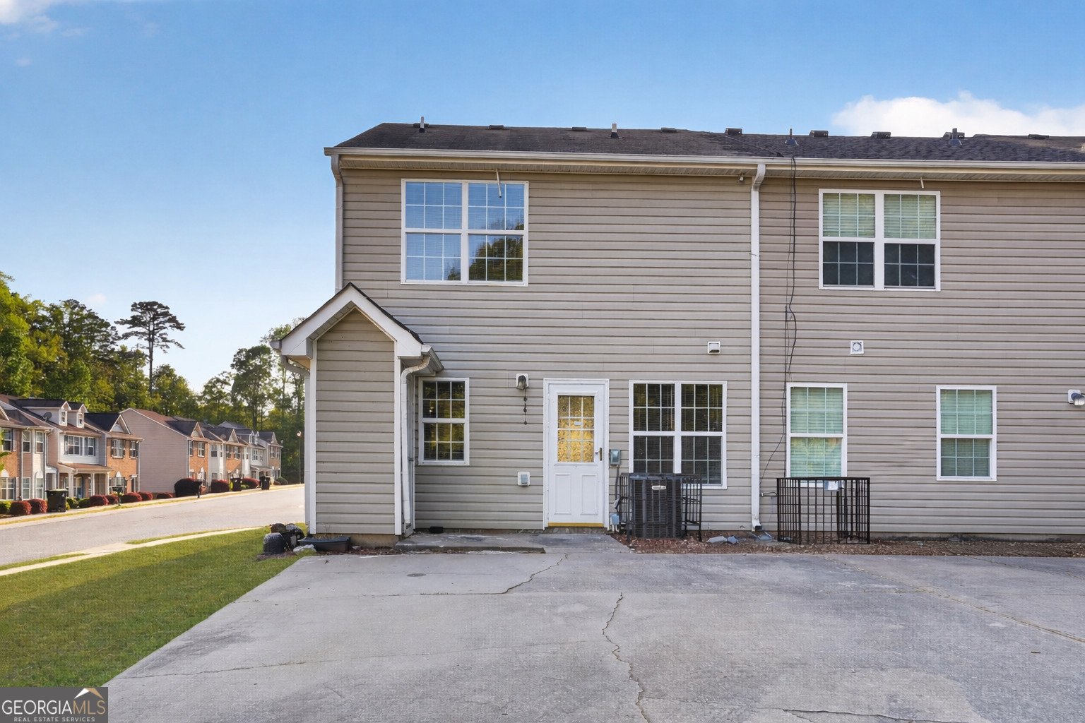 8100 Oakley Circle Union City - Photo 18