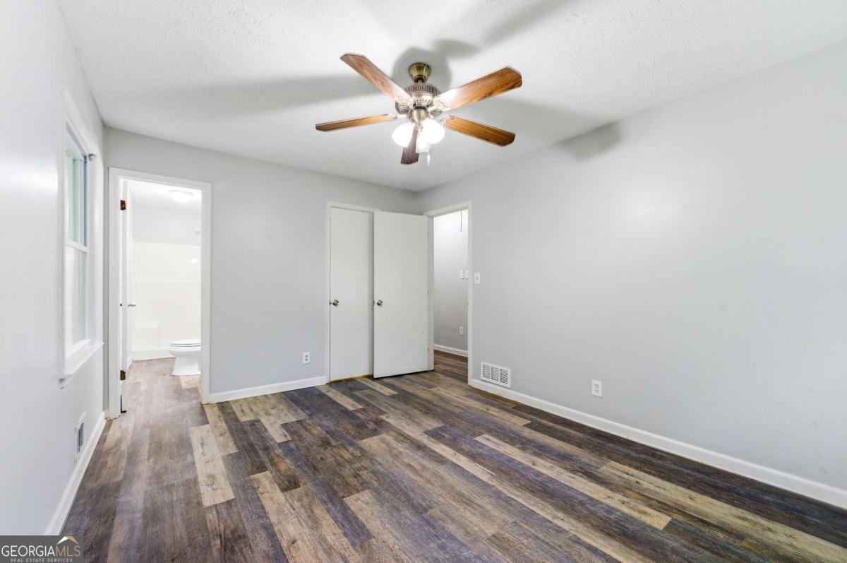 4060 Grove Trail Loganville - Photo 16